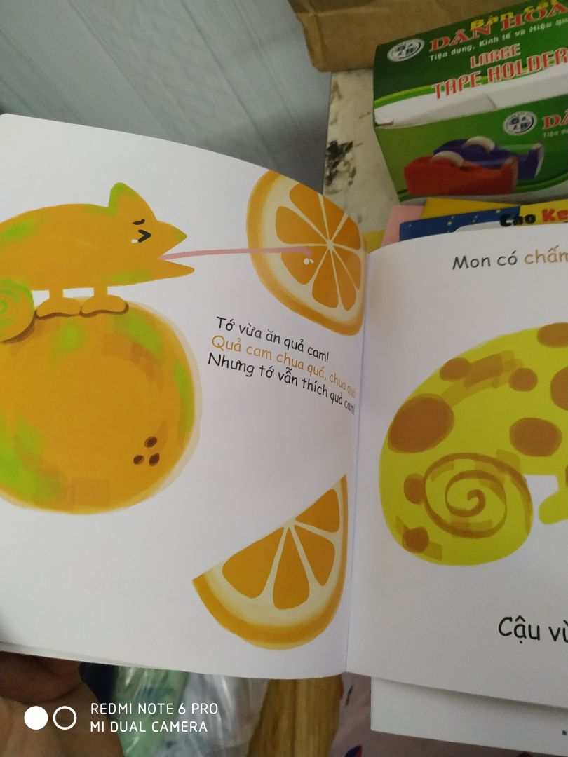 vì dịch bệnh nên đặt hàng giờ mới nhận được lun đây... 10 cuốn lun cho bé thoả thích xem nek... sách đẹp, hình ảnh bắt mắt nha... cảm ơn shop...