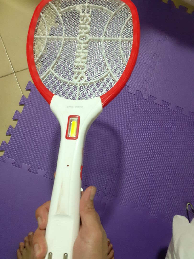 Giao hàng đúng hẹn, sp dùng được, bị bẩn cán cầm cảm thấy không thoải mái. cho 2 sao