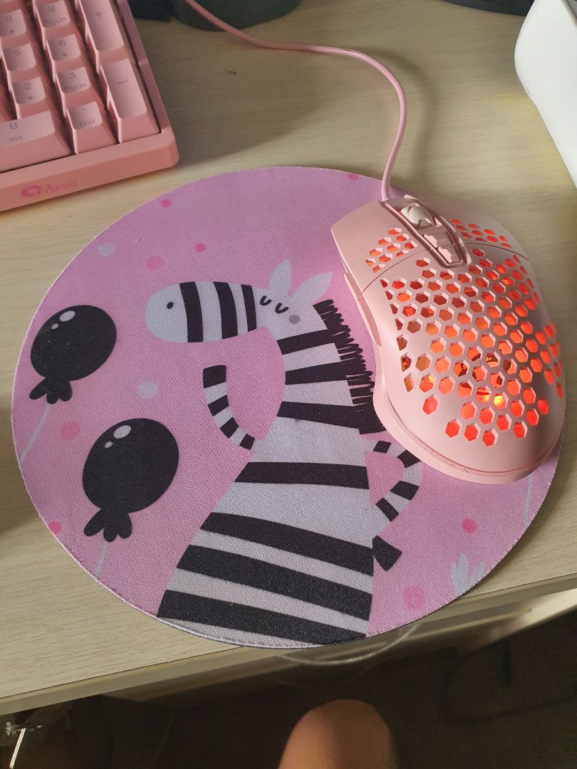 Đẹp rẻ vừa túi tiền, rất hài lòng về sản phẩm. Đã mua nhiều sản phẩm duy nhất sản phẩm này làm mình hài lòng nhất. cảm ơn shop.