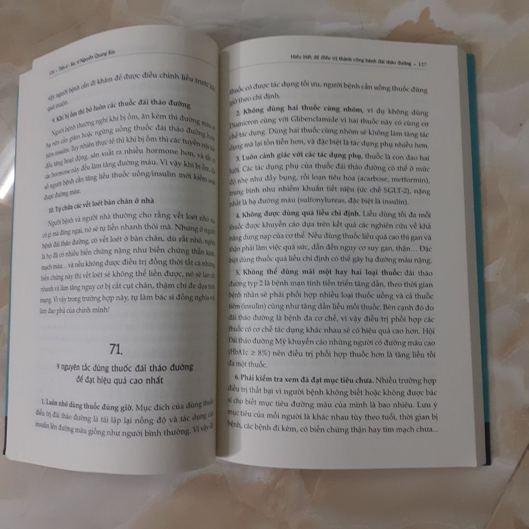 Nội dung: Sách hay, nội dung chi tiết đầy đủ với nhiều nhóm nội dung.
Giọng văn dễ đọc, không hàn lâm khó hiểu nên ai cũng có thể tìm hiểu.
Hình thức: Giấy dày vừa phải, nhẹ, dịu mắt.