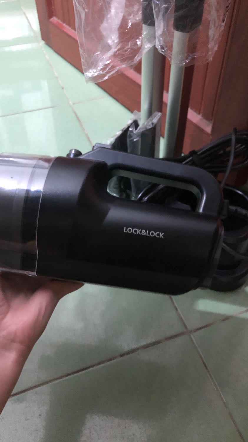 Mình mới nhận hàng lúc chiều hôm 12/12 đặt xong 13/12 đã nhận được rồi mình mua sale rẻ lắm áp mgg vào còn gần 1tr3 thôi còn được tặng bình nước nữa . Mình đã thử dùng và thấy tạm ổn . Lần đầu tiên đặt và mua hàng của tiki đã để lại cho mình ấn tượng cực tốt thích lắm