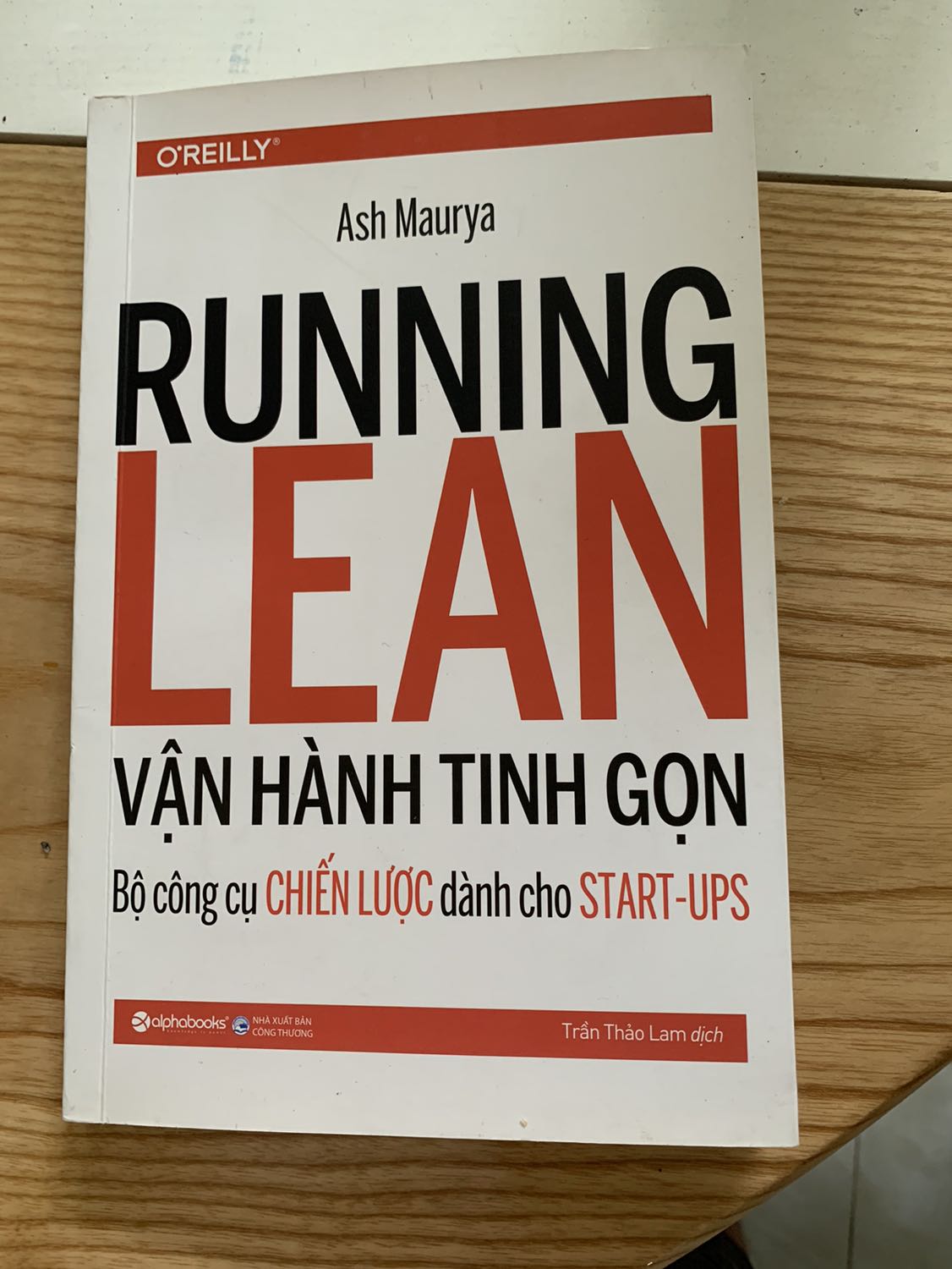 SP đóng gói cẩn thận, nhìn gọn gàng rõ net, xuất bản bở NS Alpha giá gốc 159k. Mua online bao ship là 120k quá ngon!