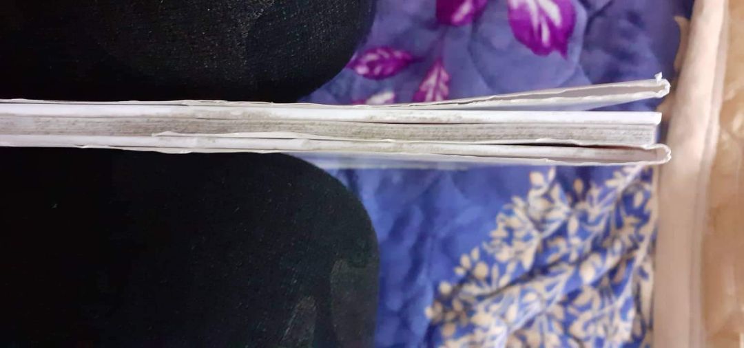 Cuốn này mình nhận được rất bụi. Mong lần tới trước khi giao hàng Tiki vệ sinh sạch sẽ sản phẩm . Vẫn ủng hộ Tiki.