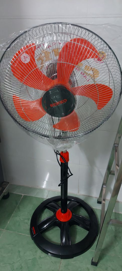 sản phẩm tốt đẹp,chắc chắn,giá cả hợp lý,rất hài lòng,tháo ráp dễ dàng,nhân viên giao hàng Tiki nhanh nhẹn,vui vẻ,hàng giao nhanh sớm ,