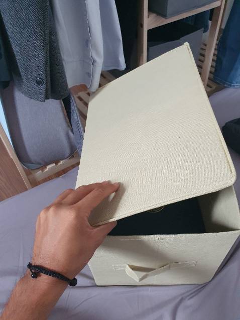 Màu hơi ố xíu, nhưng mà hông sao, đẹp, ổn