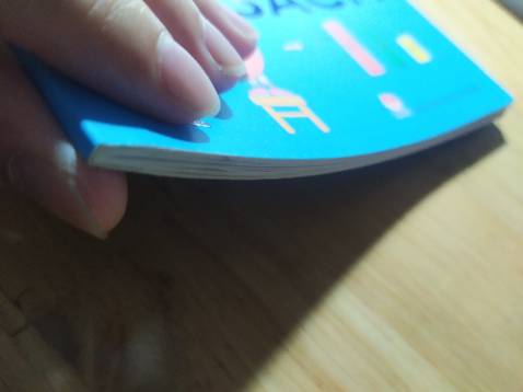 Sách khá ổn, chất lượng cũng đẹp, đống gói cẩn thận, sách mỏng.