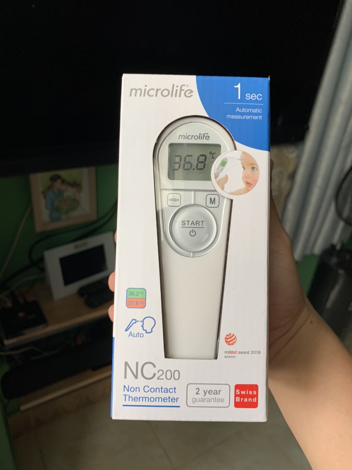 Hàng đóng gói ok nha. Sản phẩm nguyên vẹn đẹp, chính hãng đàng hoàng. Nói chung là hài lòng. Chỉ có điều giao hàng siêu lâu hơn 7 ngày mới nhận được Hàng đóng gói ok nha. Sản phẩm nguyên vẹn đẹp, chính hãng đàng hoàng. Nói chung là hài lòng. Chỉ có điều giao hàng siêu lâu hơn 7 ngày mới nhận được