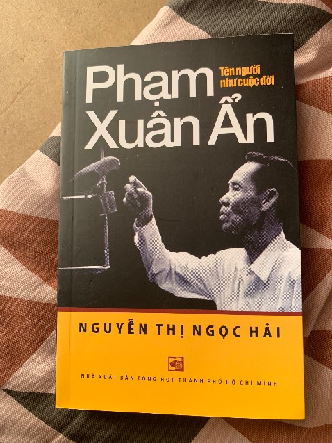 Sách hay mọi người nên đọc. Sách lần này k bị cong gáy. Rất mừng