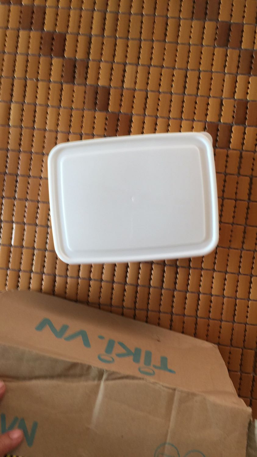 Sản phẩm chất lượng 
Quá nhỏ so với hình, chỉ bằng 1/2 hình ?
Shop nên cung cấp thêm hình để người mua chọn đúng theo nhu cầu sử dụng