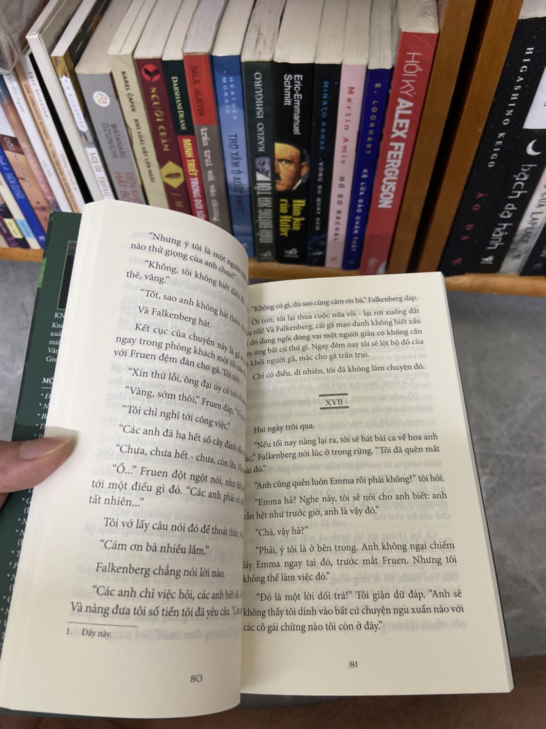 Một tiểu thuyết xuất sắc của nhà văn  knut hamsun. Vẫn là chất văn ấy đã giúp ông đoạt giải nobel văn học. Một tác phẩm đáng đọc