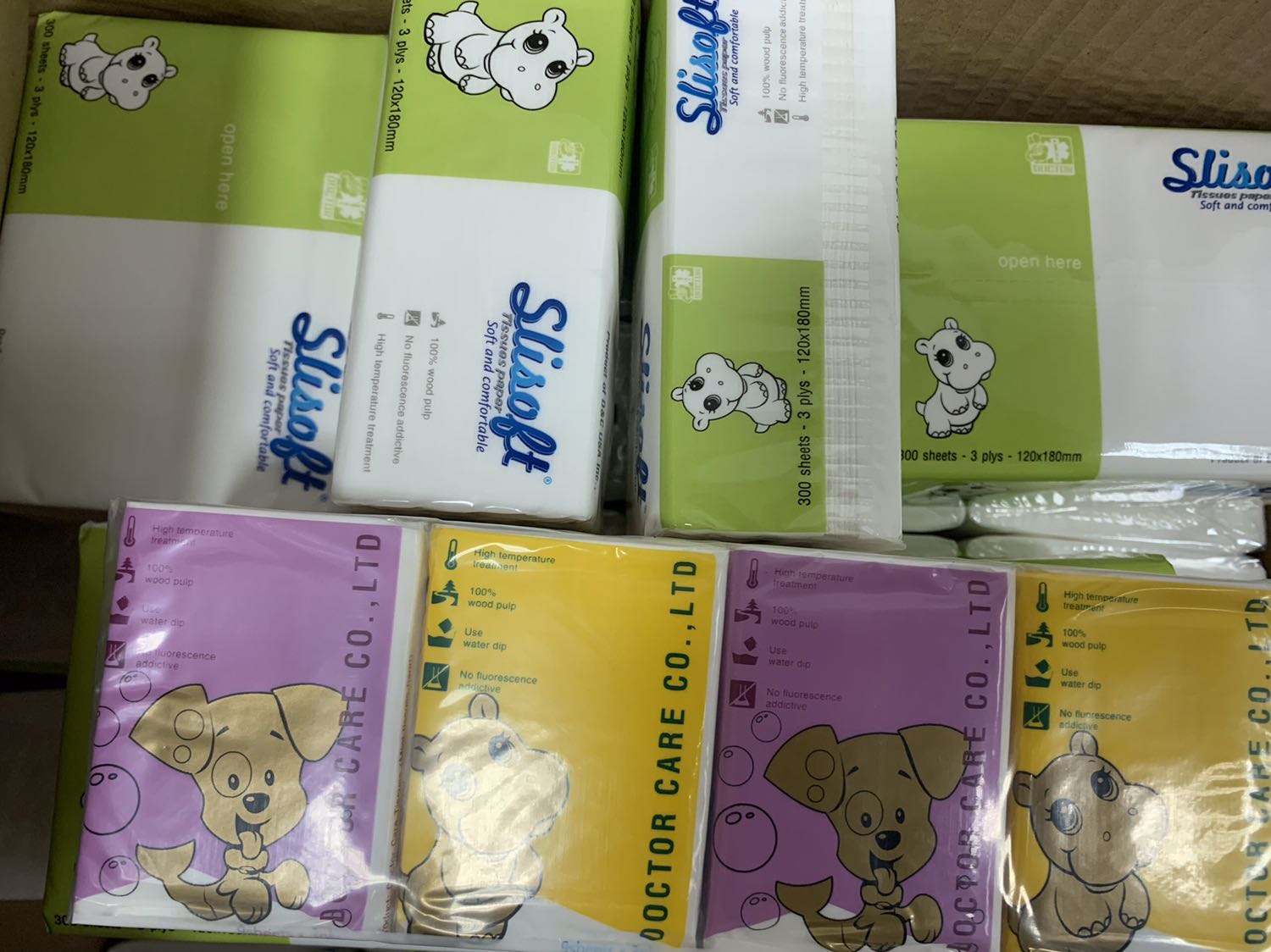 Giấy bao bì xinh cute lắm ý, chất lượng tốt. Giấy sạch đảm bảo an toàn. Dai và không bị bột giấy