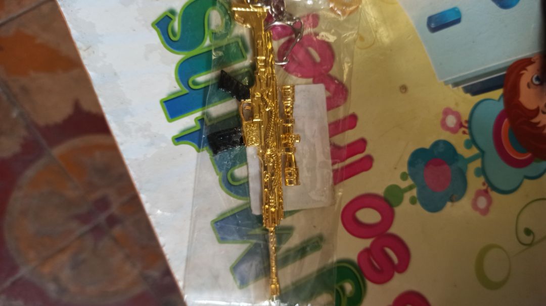 giao hàng siêu nhanh, đặt hàng xong 1 ngày là có,shipper thân thiện nên gửi ít tiền cf cho ảnh lun