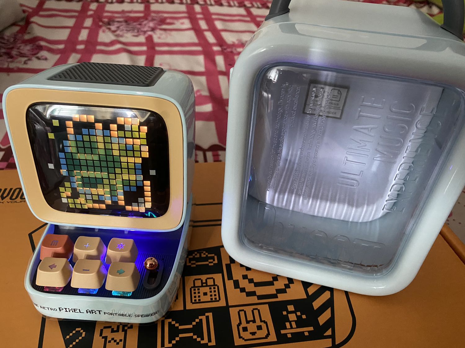 Loa đẹp, màn hình led giải trí bắt mắt, âm thanh nghe sống động lắm shop 🫶🏻