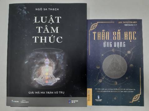 Đã nhận được sản phẩm, được đóng gói chắc chắn, giấy chất lượng tốt và ưu đãi giảm giá rất nhiều so với giá bìa. (giảm giá từ 411.000đ xuống còn 330.000đ)