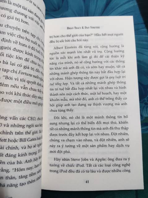 Shop đóng gói rất kỹ, rất có tâm
Nội dung sách viết về Tài chính cá nhân, hướng dẫn quản lý dòng tiền rất quan trọng, vì ai cũng dùng tiền nhưng chưa chắc biết quản lý dòng tiền. tiếc là không chạy marketing nhiều nên sách ít người mua