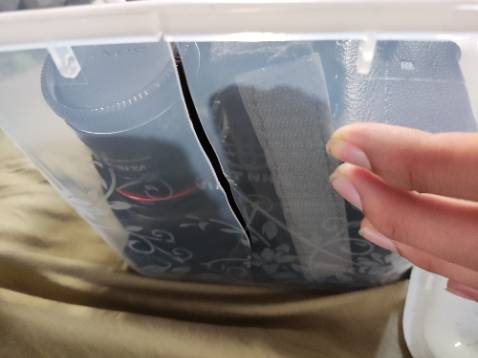 Hộp chiuu tải quá kém, mới để vào khoảng 5 kg đồ, đang mang đi nơi khác là hộp lập tức rơi, xém hại cả bộ máy ở trong