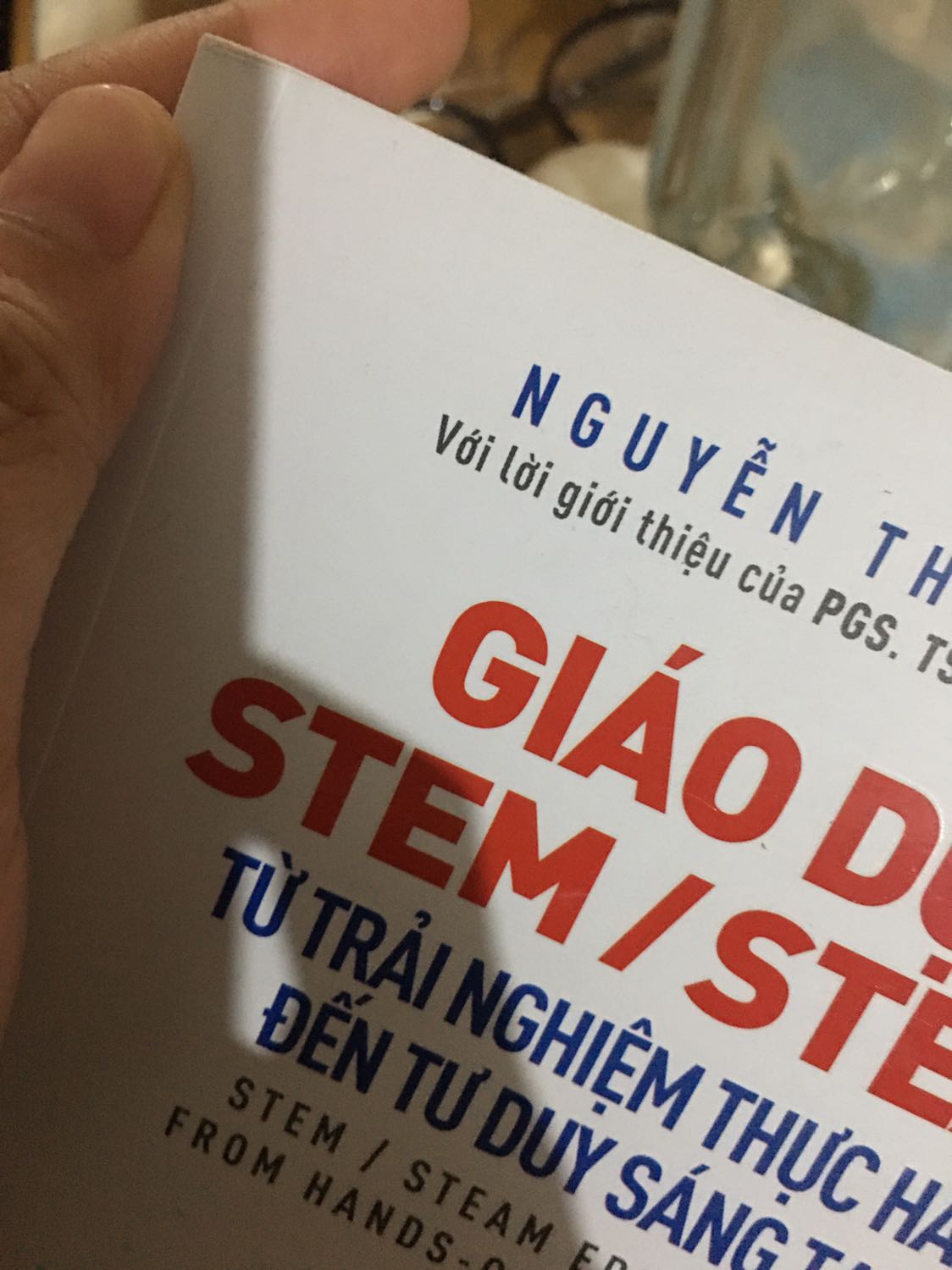 Ngoại quan ổn dù mình có đặt kèm bookcare nhưng k hiểu do hệ thống bị lỗi hay sao mà k nhận. Chỉ tiếc v thôi, đặt chiều hôm trước, sáng hôm sau nhận được ngay!