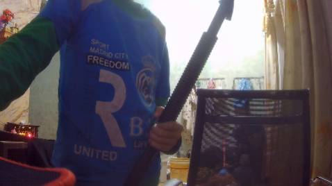 nó bị cong hàng thì hư nhưng chat lượng