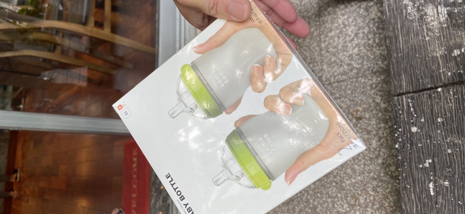 Giao hàng nhanh. Full box