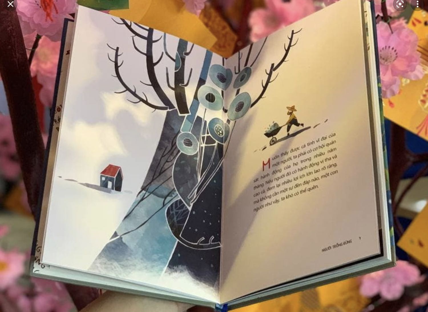 Sách hay, nên đọc nha mọi người. Bìa cứng đẹp lắm