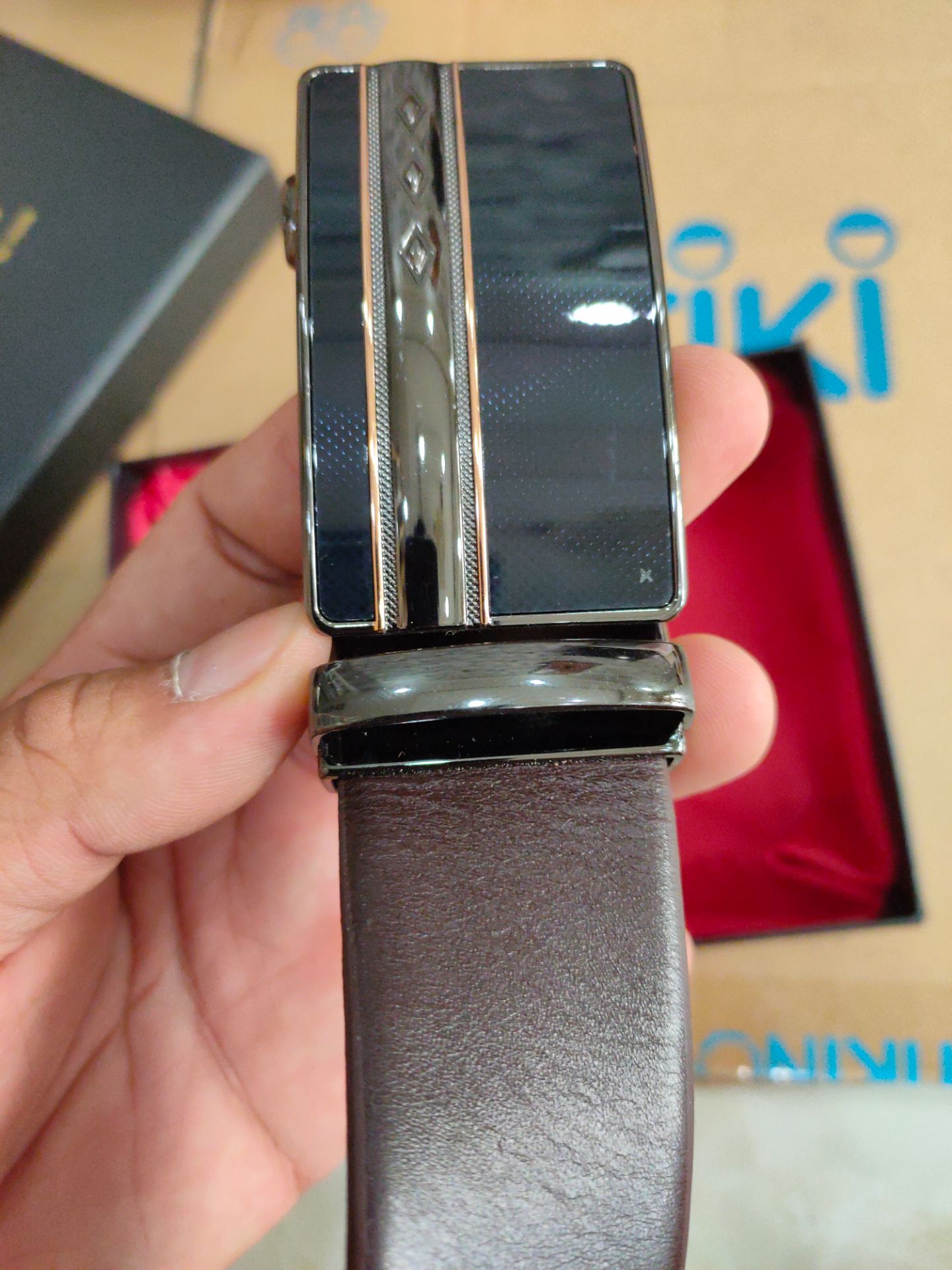 Dây nịt tốt... Da bò thật ... Giao hàng nhanh... Rất ok