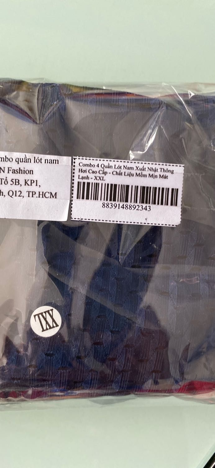 đặt combo  4 xxl mà shop giao 2xxl 2 xl là sao , hết hàng xxl thì shop nên báo , k thể giao hàng k có trách nhiệm vậy đc , giờ đổi hàng thì ai sẽ chiu chi phí ship , mong tiki hợp tác những shop có trách nhiệm giao đúng hàng đúng size đg để khách hàng gặp vấn đề như vầy đặt combo  4 xxl mà shop giao 2xxl 2 xl là sao , hết hàng xxl thì shop nên báo , k thể giao hàng k có trách nhiệm vậy đc , giờ đổi hàng thì ai sẽ chiu chi phí ship , mong tiki hợp tác những shop có trách nhiệm giao đúng hàng đúng size đg để khách hàng gặp vấn đề như vầy