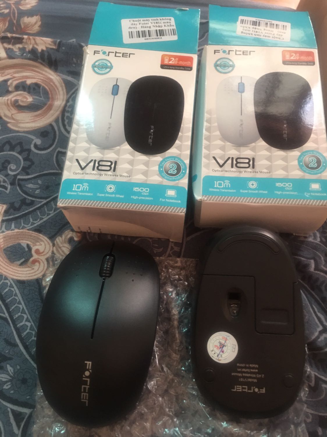 Không dùng được cho pin vào chỉ đỏ một chút rồi tắt  cả 2 cái thay pin  cũng không được bây giờ   Vứt  hay sao  mua 2 cái để dùng  mà không đèn chuột sáng có 1 chút xoay thay pin mà không được chán quá