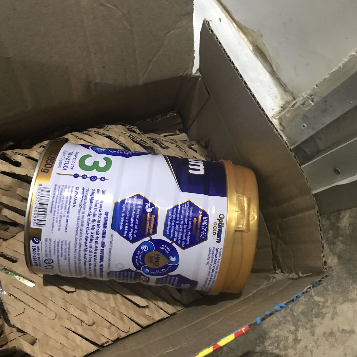 Giao hàng cẩn thận. Date còn xa. Giao rất nha h. Chưa uống nên chưa biết thế nào