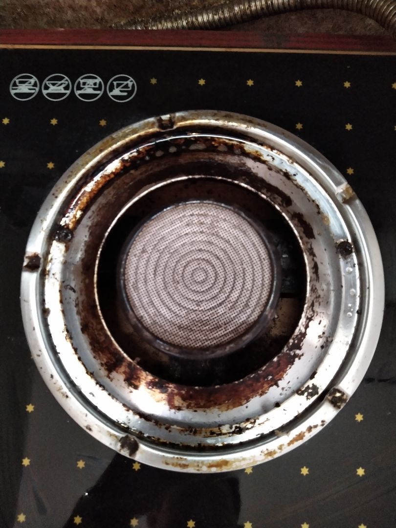 Sản phẩm có chất lượng, sử dụng tiện lợi trong việc tẩy sạch các vết bám cứng đầu trên bếp ga, làm cho sáng bóng trở lại. Shop giao hàng nhanh chóng. Nhân viên giao hàng thân thiện!