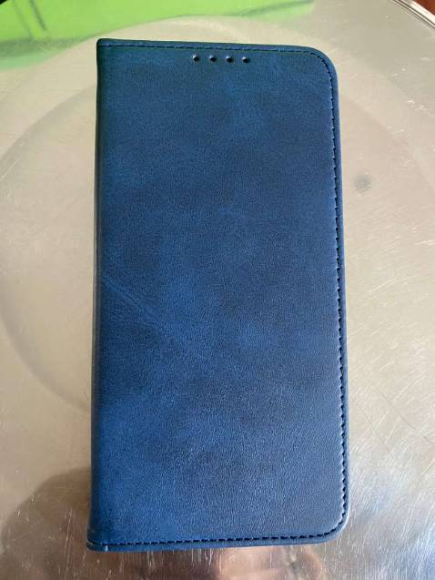 Nhận hàng như mong đợi nhé, ưng ý lắm ạ. Bao da cầm êm tay, máy lắp vô cũng dễ tháo ra cũng dễ. bữa rồi có đặt 1 cái đăng hình y chang kiểu này mà ở shop khác, lúc nhận hàng đâu có đúng như hình quảng cáo đâu. Shop này gửi hàng chuẩn, giao hàng lẹ, sau sẽ đặt thêm ạ. Cảm ơn shop nhiều