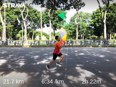 Mình dân chuyên marathon, nên khi lựa đồ rất kĩ tính, đã dùng sản phẩm của nhiều thương hiệu khá nổi, lần này lên tiki chọn mua hàng Brand, giá khá mềm so với các hãng lớn nhưng quần mặc rất thoải mái, thoáng mát , co giãn cực tốt. chắc chắn sẽ còn mua thêm trong tương lai, thấy shop bán cả tất thể thao, khi nào cần mình lên tiki order ngay 5* tuyệt vời. Mình dân chuyên marathon, nên khi lựa đồ rất kĩ tính, đã dùng sản phẩm của nhiều thương hiệu khá nổi, lần này lên tiki chọn mua hàng Brand, giá khá mềm so với các hãng lớn nhưng quần mặc rất thoải mái, thoáng mát , co giãn cực tốt. chắc chắn sẽ còn mua thêm trong tương lai, thấy shop bán cả tất thể thao, khi nào cần mình lên tiki order ngay 5* tuyệt vời.