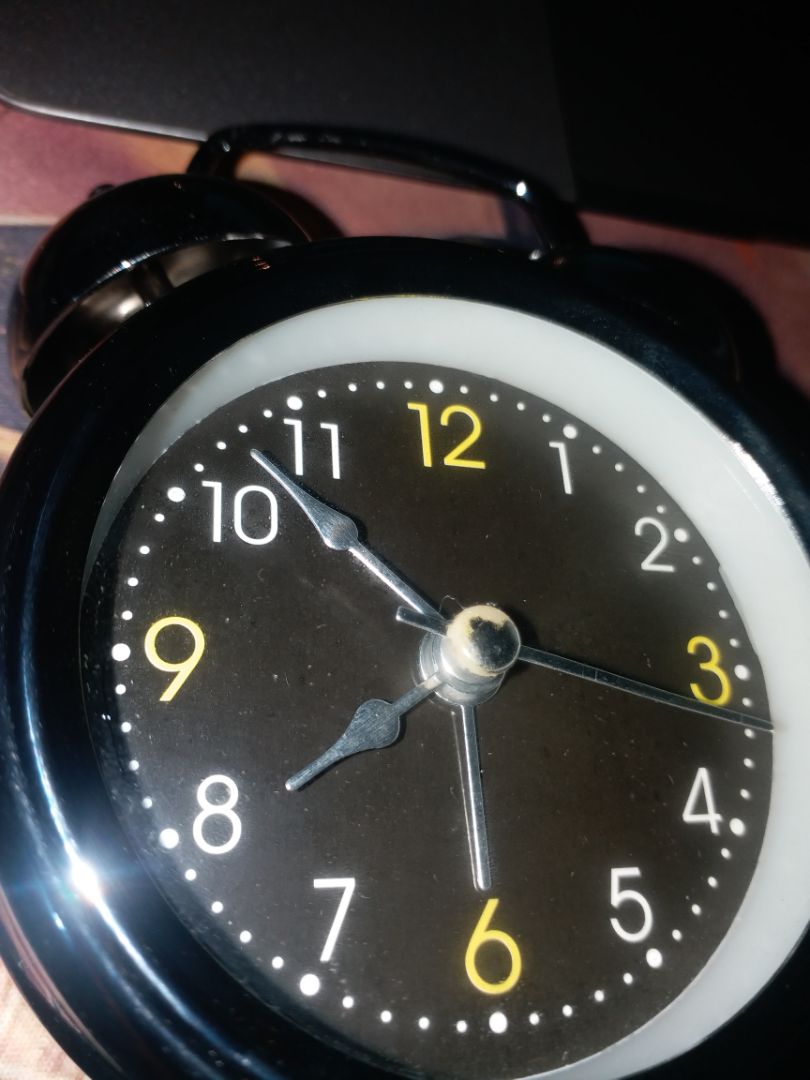 khôbg hài lòng,  kim trong bị trầy xước. yêu cầu đổi trả