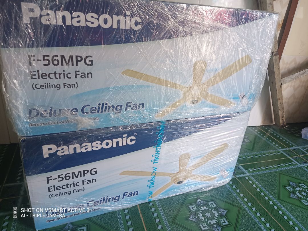 chưa lắp nhưng thùng bên ngoài và ngày sản xuất rất mới