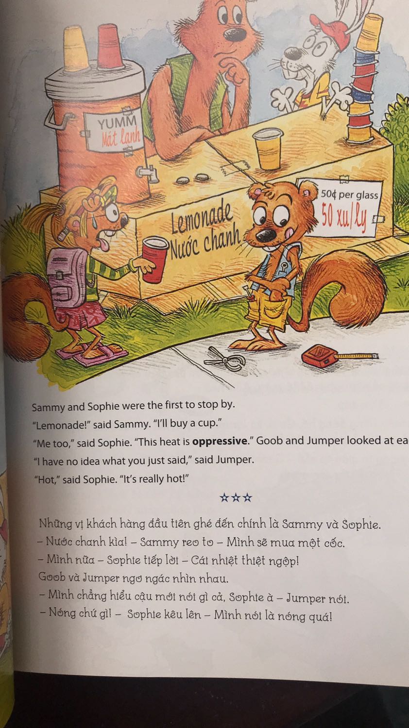 Ưng, màu đẹp. Mình mua sách ở tiki ít khi nào thất vọng lắm