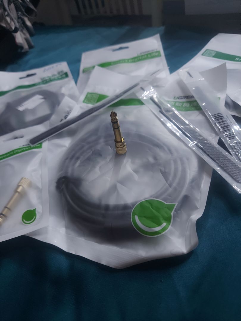 dây cứng cáp rất đẹp nhé sịn mình mê nên mua rất nhìu dây hịu này đáng mua lắm nhé các bạn ..