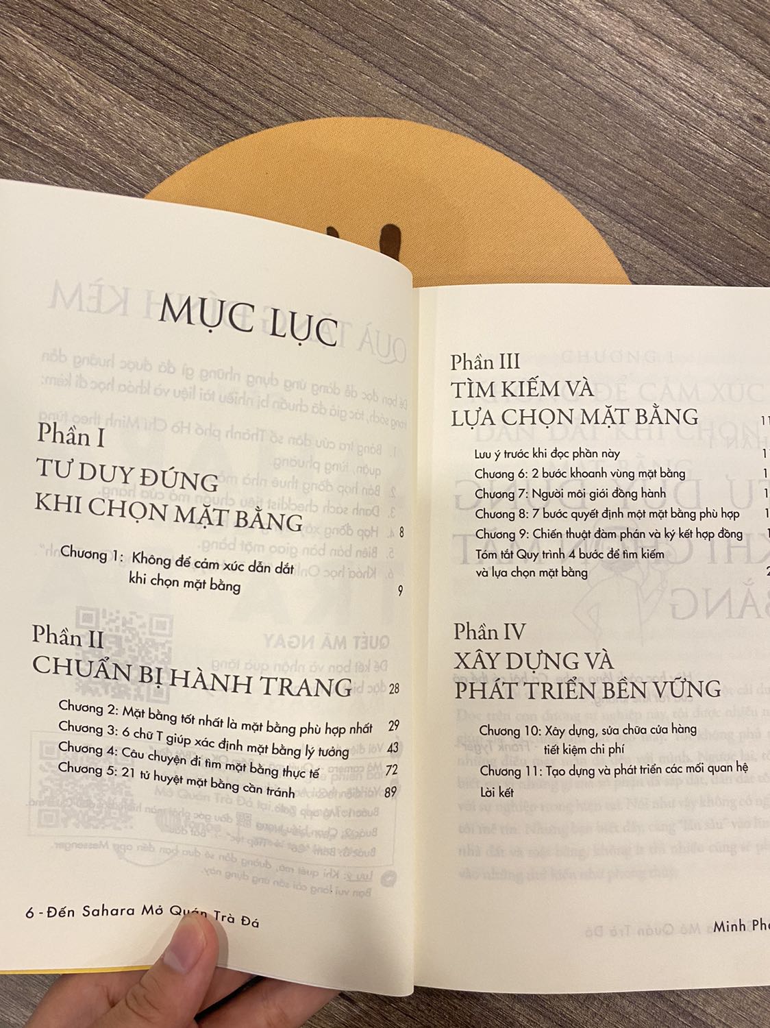 Mình rất vui vì là 1 trong những người mua sách đầu tiên của tác giả. Thú thật đang trong giai đoạn bấp bênh của khởi nghiệp, bị chủ nhà đòi lại mặt bằng😭😭 Mình giành nguyên đêm hôm qua để đọc, quyển sách này như vị cứu tinh giúp mình có tinh thần để cố gắng làm lại từ đầu, mình sẽ áp dụng những kiến thức trên và hy vọng sẽ thành công hơn lần đầu ☺️☺️☺️