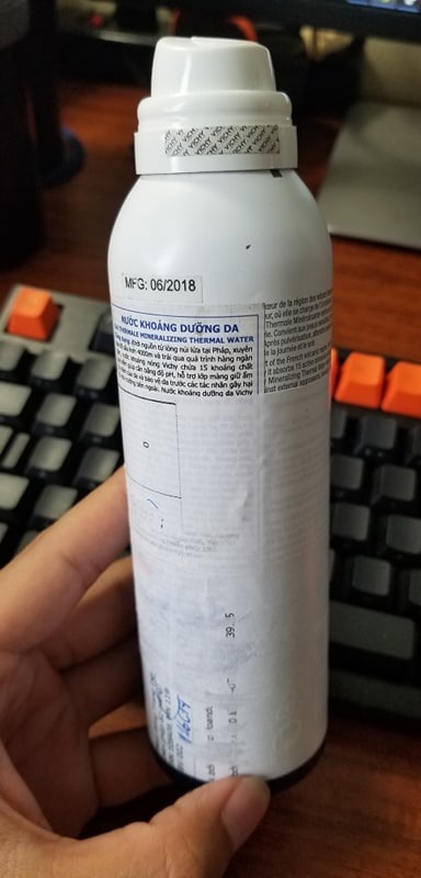 Mình đã tin tưởng Tiki Trading và đặt hàng
Nhưng khi nhận hàng thì thật sự quá thất vọng
Sản phẩm như hàng đã qua sử dụng, ko có nắp còn phần vòi xịt thì có bụi bẩn, đóng gói hàng quá sơ sài trên vỏ sản phẩm thì thật ko thể chấp nhận được
thật sự quá thất vọng vào Tiki Trading