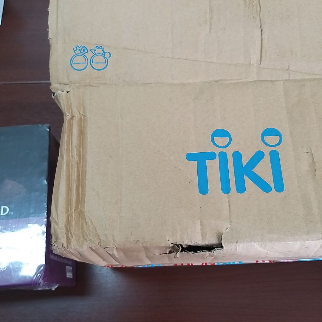 Vận chuyển nhanh, hôm trước đặt thì hôm nay đã giao. Nhưng Tiki đóng gói và chống sốc sản phẩm còn quá tệ. Hàng nhận về thì bị móp méo và thùng thì lại bị rách. Thất vọng!!! Hi vọng Tiki sẽ khắc phục vấn đề này!
Còn về nội dung sách thì hay và hữu ích nè, nên đọc!