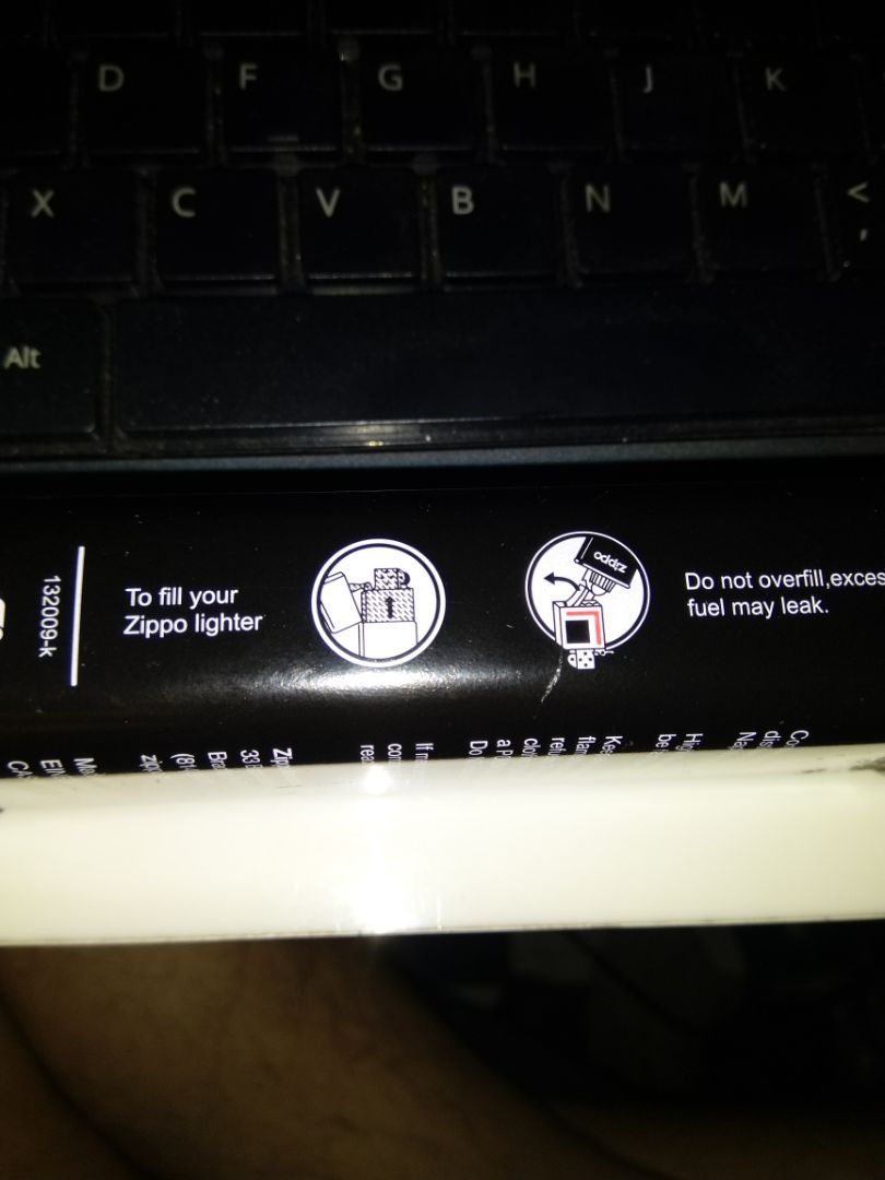 cả bộ combo xăng bấc đá đều là hàng giả, shop bán hàng chán z, combo 3 món 109k như z là quá mắc.