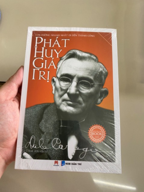 Okla , sách bọc silk bóng, mới cứng cáp thơm giấy mới