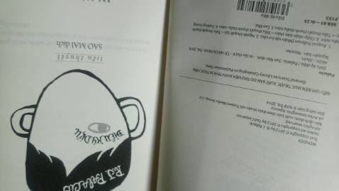 cảm động và nhân văn sách thật sự không hề làm mình thất vọng luôn đó khuyên là nên trải nghiệm nha, sách thật sụ có chất giấy rất tốt rất mượt và dày dặn nha. Giao hàng và đóng gói siêu tốt fahasha ko cần phải bàn nên mua nha