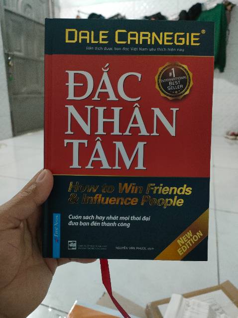 Sách đúng mô tả, shop đóng hàng đẹp và cẩn thận.... mình rất hài lòng