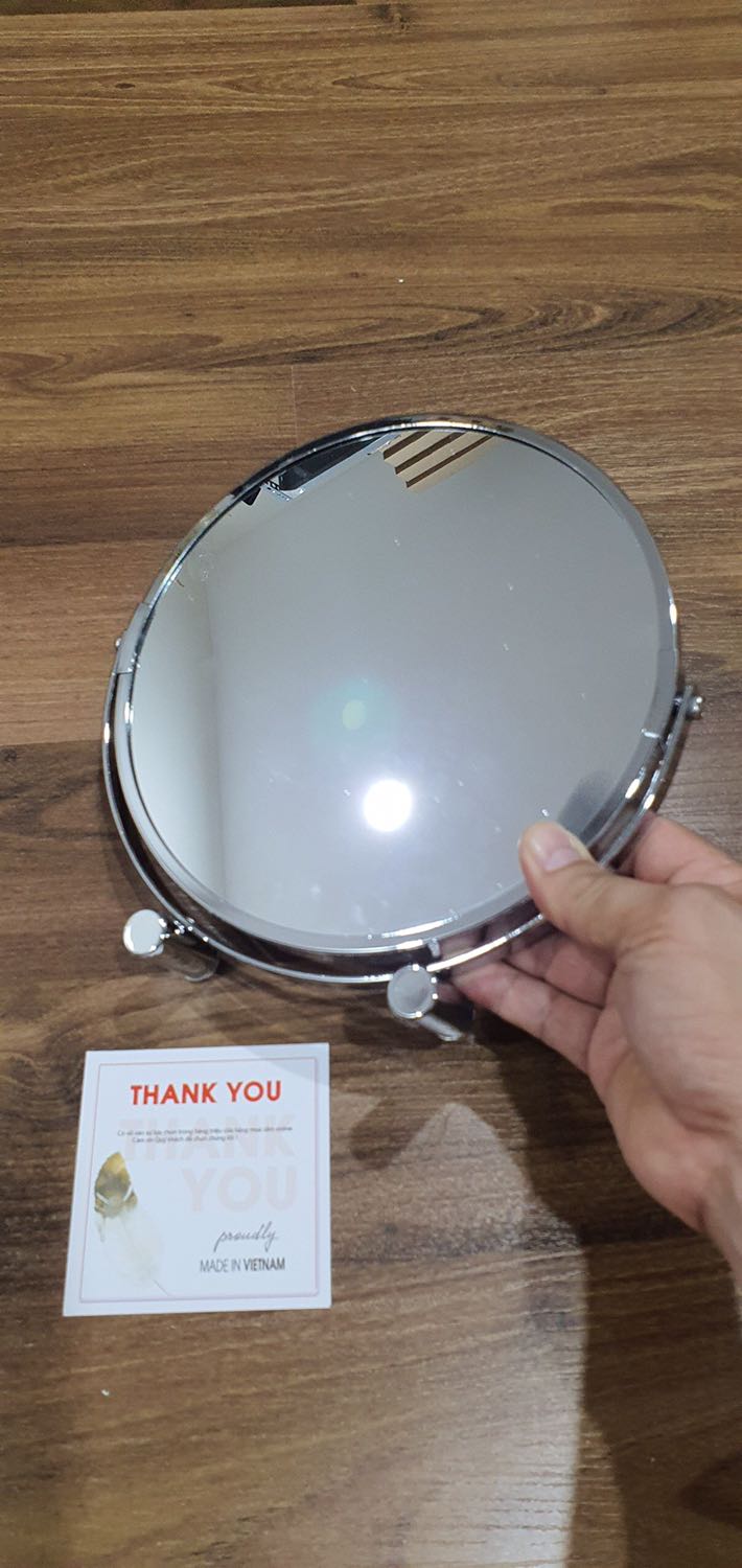 Rất nét, mặt phóng đại tận chân lông, chân vững, sáng bóng, rất chất lượng, vợ thích lắm, Shop tư vấn nhanh nhiệt tình. Dịch có chậm hơn dự kiến xíu nhưng nói chung rất ổn