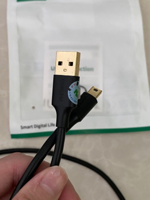 Nhờ ad tư vấn dây dùng kết nối máy Canon vs máy tính. Dây cứng cáp, truyền nhanh, thanks ad và shop