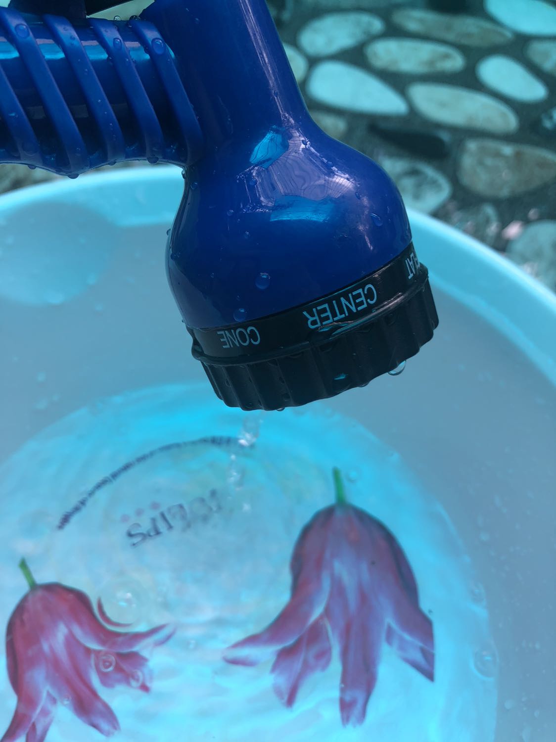 32k ko phải rẻ nh mua về bỏ đi thì lại quá đắt! Các bạn mua trc ko cho m cái đánh giá m mua phải giờ bỏ đi chứ dùng j được !