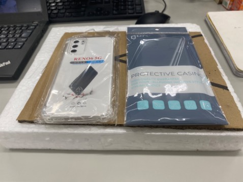 Sản phẩm đẹp, ôm sát máy nên hạn chế được bụi bám vào. Mình rất hài lòng với chất lượng của sản phẩm.