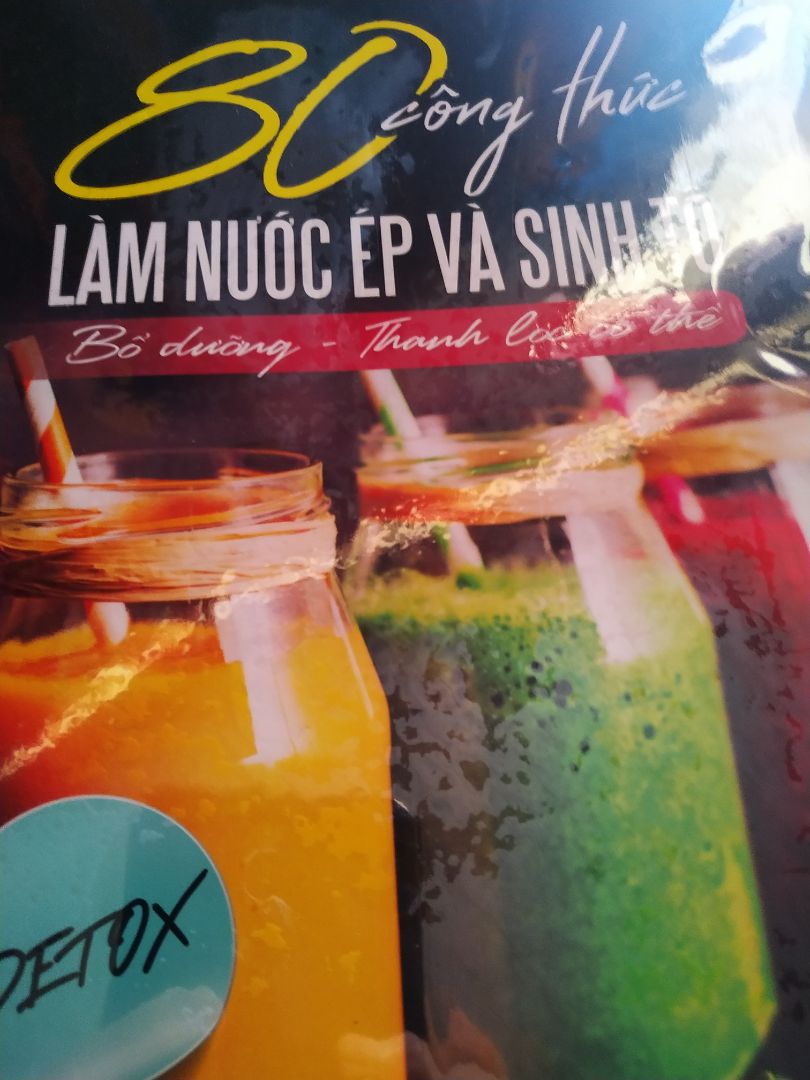 sách không có gì đặc biệt chỉ như các công thức chia sẻ trên mạng...sách chỉ có 67 trang mà giá bán quá cao 75k..các bn thận trọng khi mua..cảm ơn