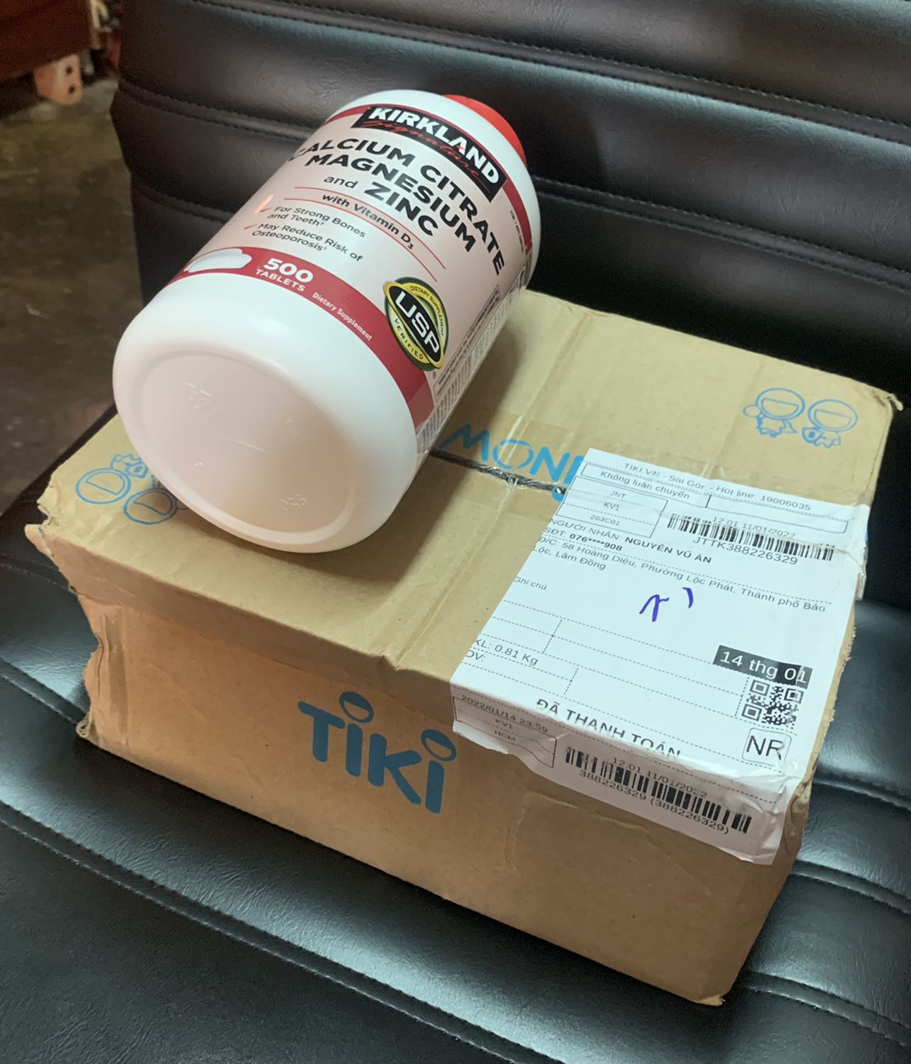 Hàng tốt. Đúng như mô tả. Tuy nhiên mình lúc mình nhận hàng thì trong hộp không thấy lớp lót, mặc dù hộp rất to so với hành. Và hộp đóng gói cũng không kín. Mình không rõ có phải là do khâu vận chuyển có người cố gắng mở hàng ra để xem bên trong là gì không.