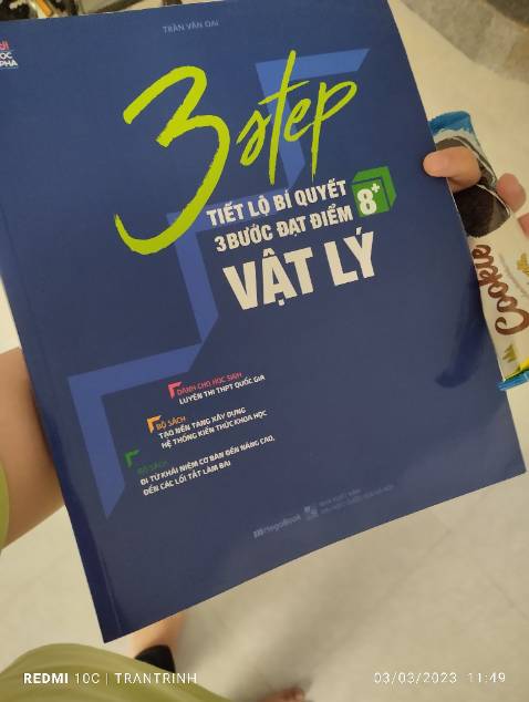 Sách bọc kĩ, ko hư hại, trình bày rõ ràng, có giải chi tiết.
Giao lâu, một số câu lỗi đáp án