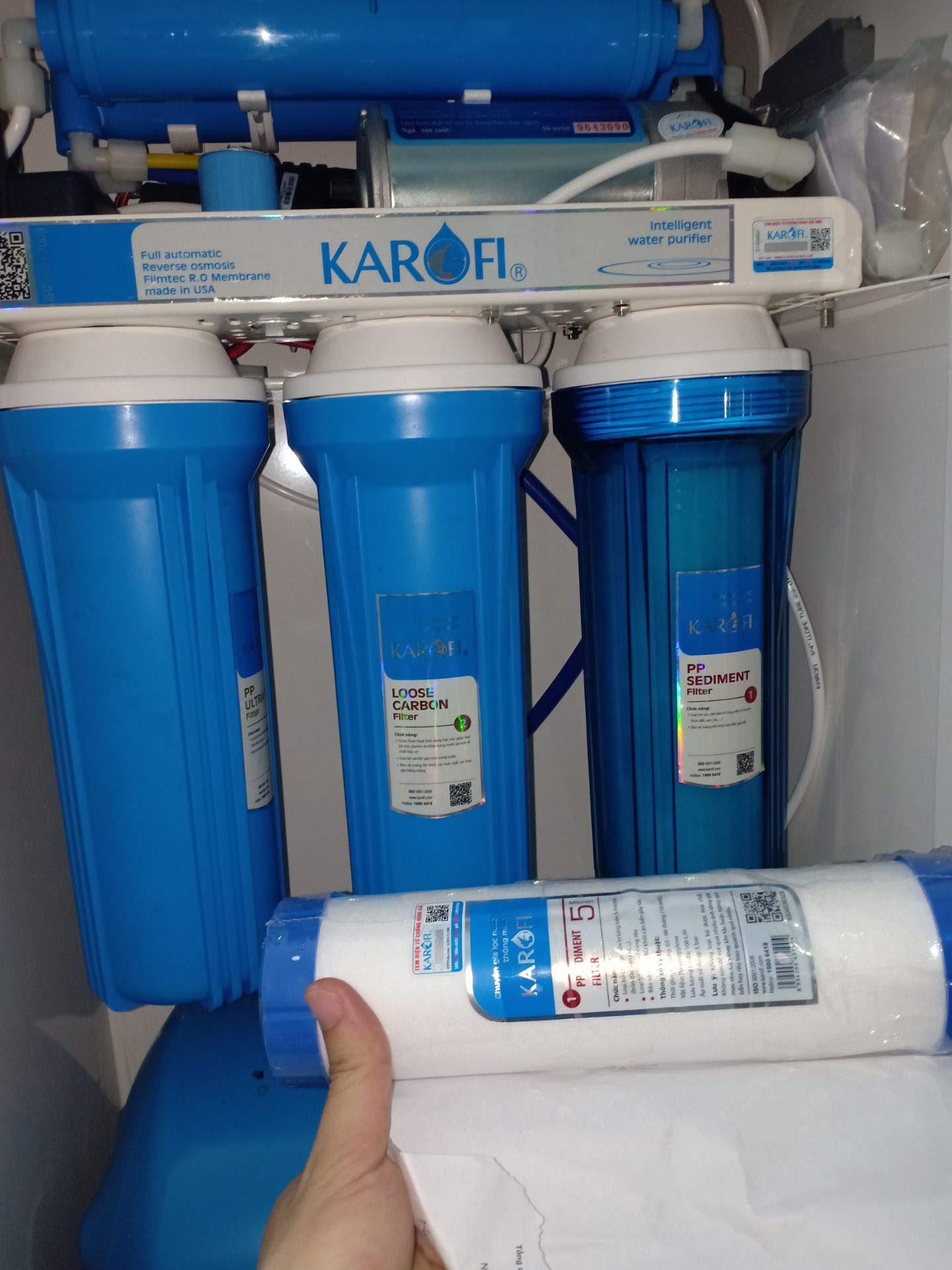 Thấy giá cũng hợp lí nên mình mua luôn hai quả để thay dần. Lắp vào máy chạy ổn và không có vấn đề gì. Đề nghị Shop bổ sung thêm các mặt hàng khác để sau này khách tiện mua hơn. Hôm nọ mình tìm quả lọc RO mà shop không thấy bán.